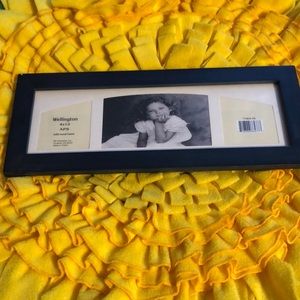 Wellington 4x12” Solid Wood Frame